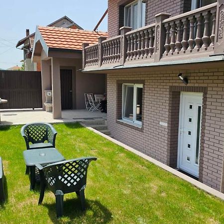 Garden Apartmani Jagodina Exterior foto