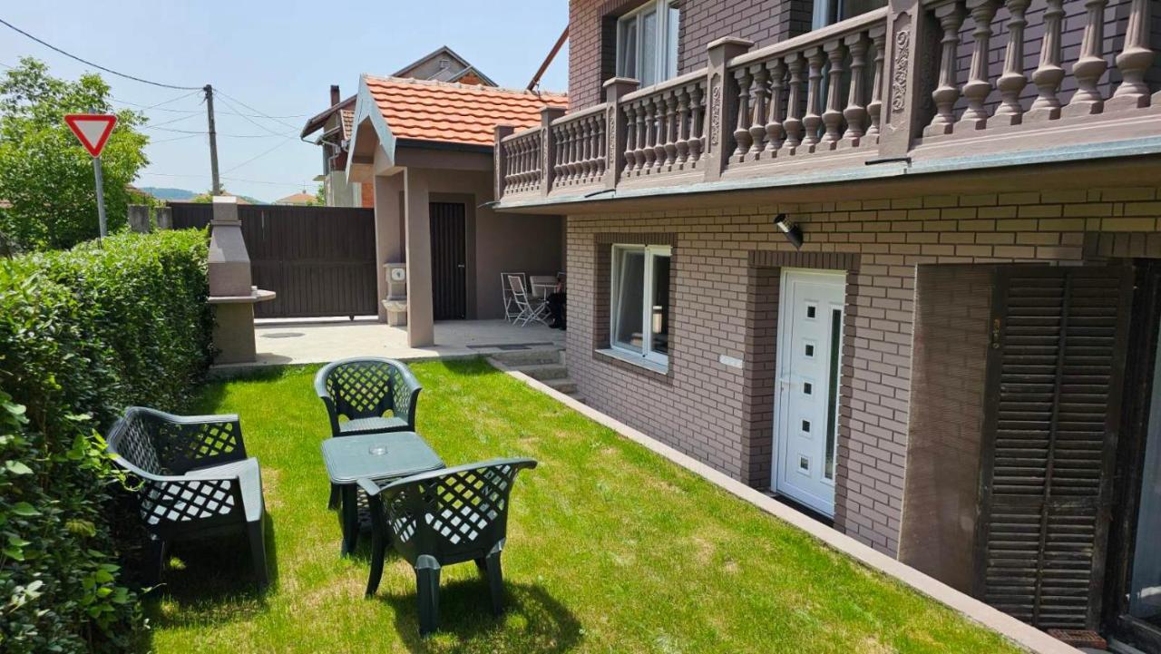 Garden Apartmani Jagodina Exterior foto