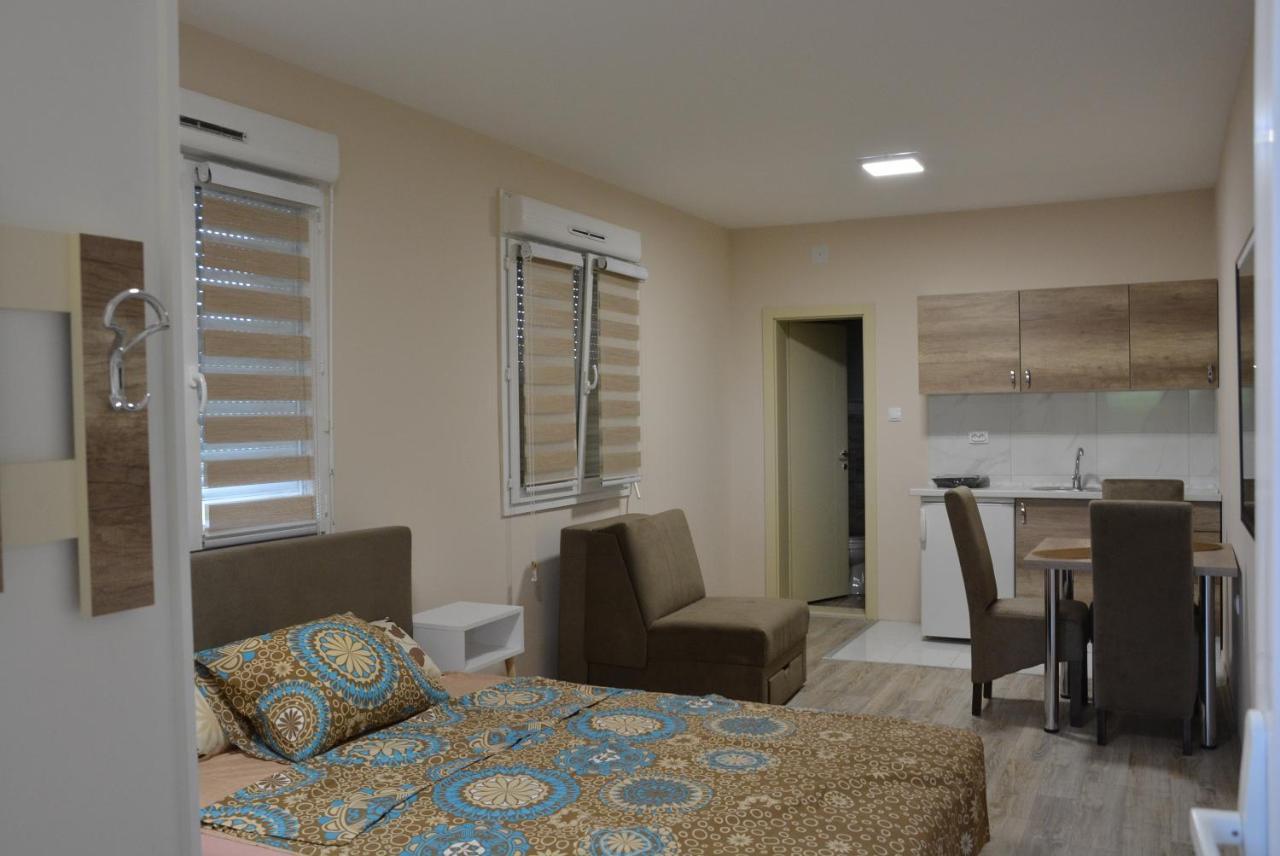Garden Apartmani Jagodina Exterior foto