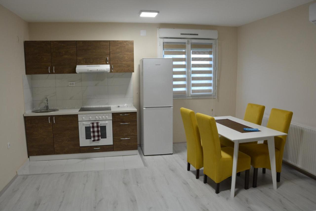 Garden Apartmani Jagodina Exterior foto