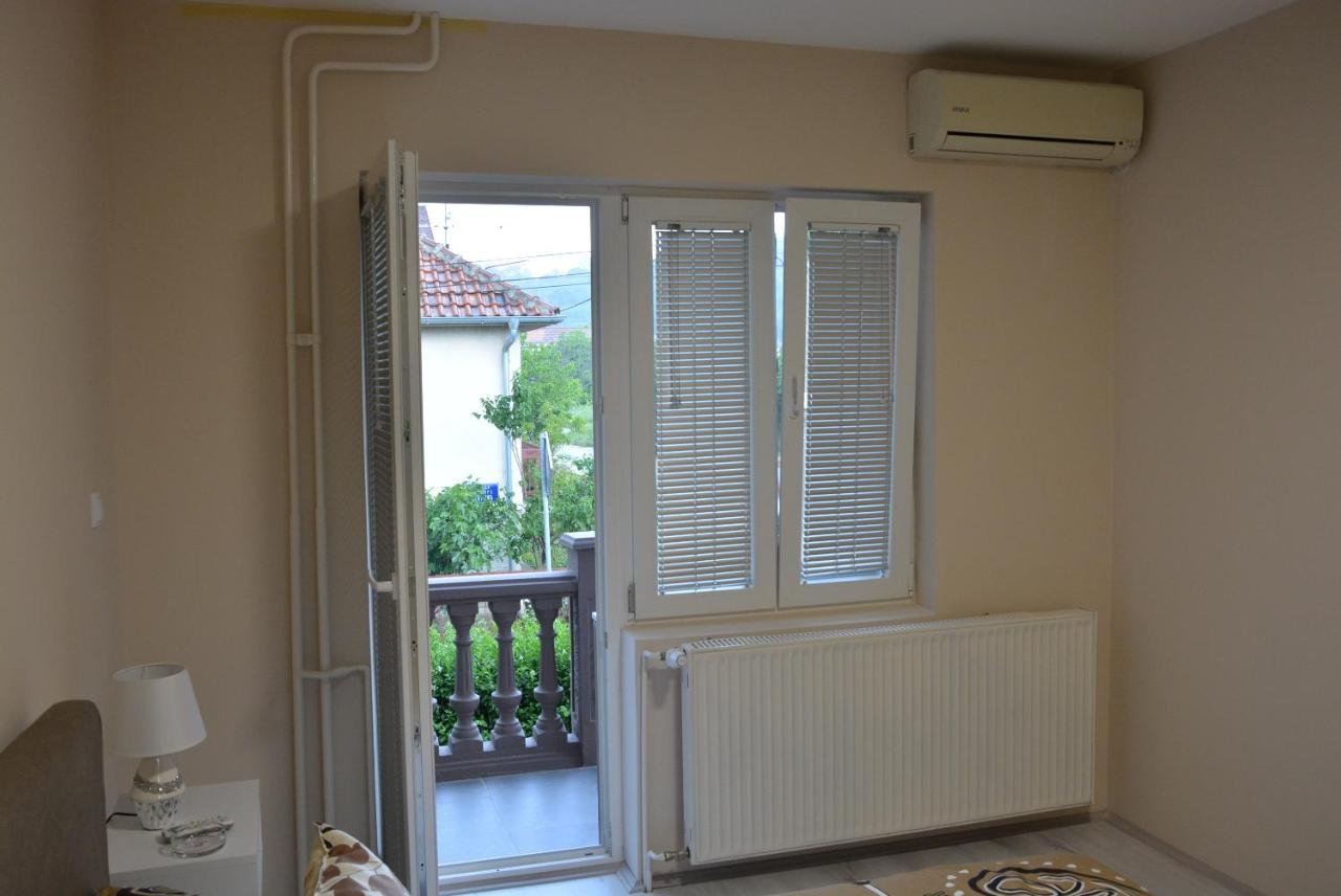 Garden Apartmani Jagodina Exterior foto